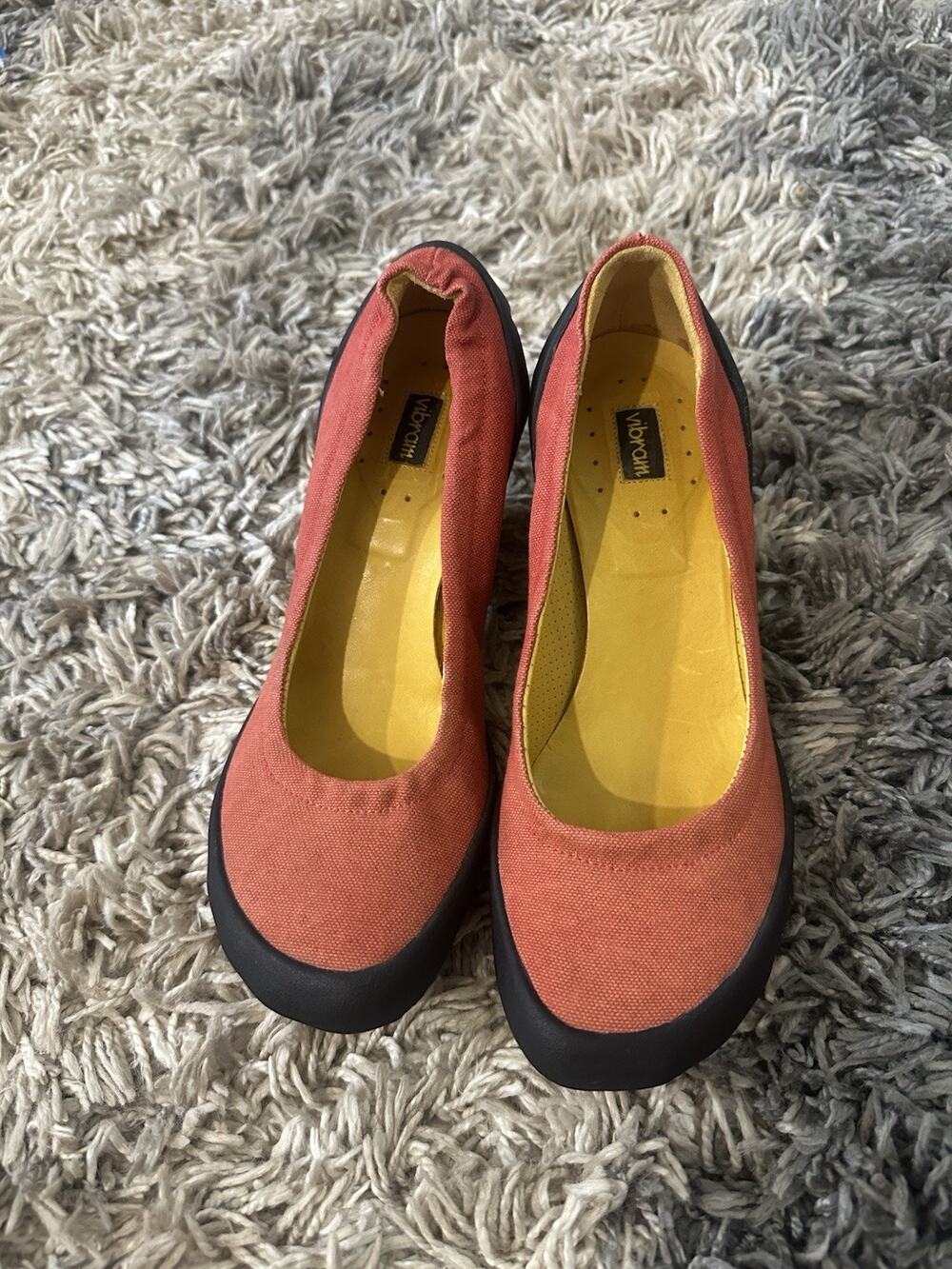 Vibram Size 37 Heels